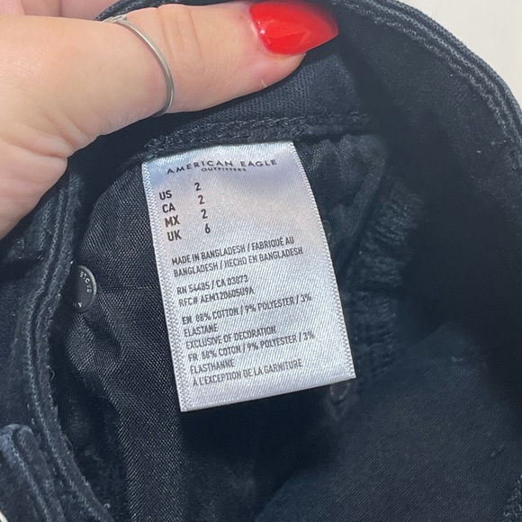 American eagle black Jean shorts size 2 - Picture 3 of 3